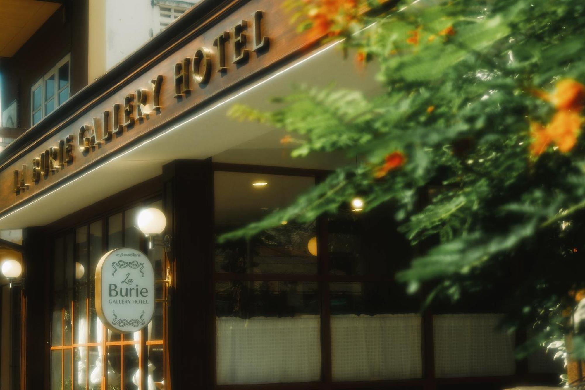 La Burie Gallery Hotel — Photos 1