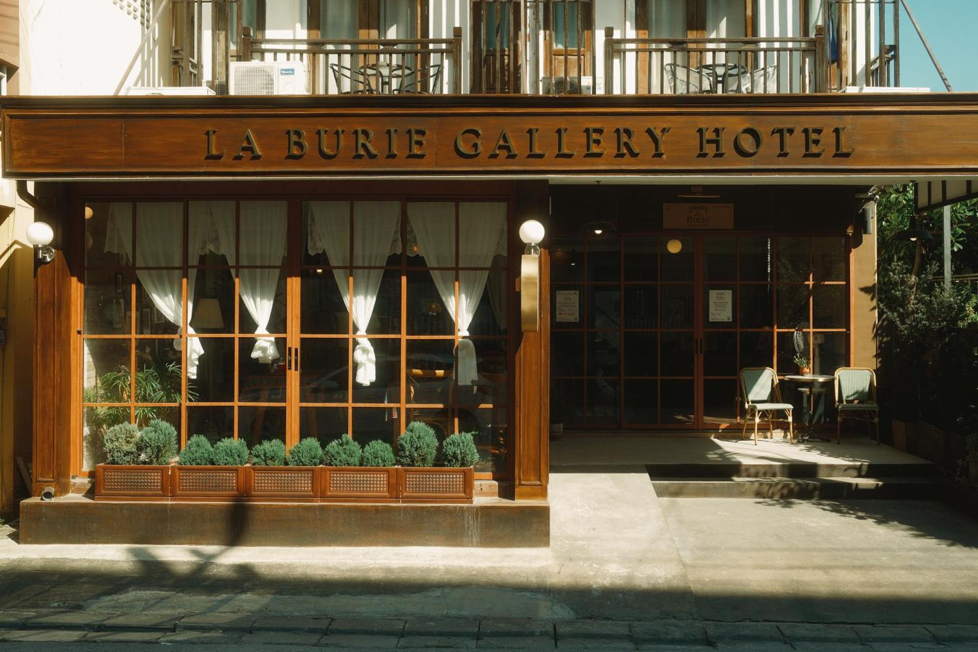 La Burie Gallery Hotel — Photos 2